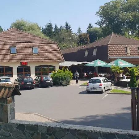 Almada Maison d'hôtes 2*